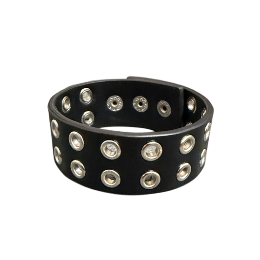 LEATHER GROMMET BRACELET (BLACK)